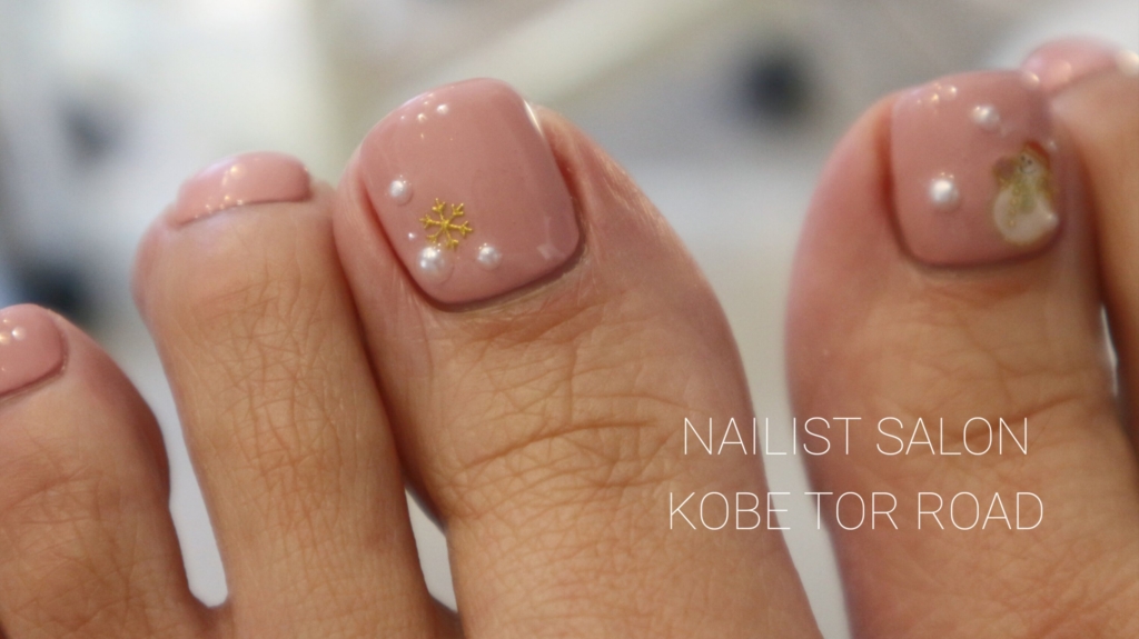 雪の結晶フットネイル・神戸ネイルサロン・ネイルスクール・シェアネイルサロンNAILIST SALON KOBE TOA ROAD & NAILIST School